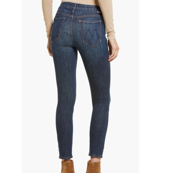 MOTHER The Looker Crop in Switch It Up Size 30 - Picture 2 of 11